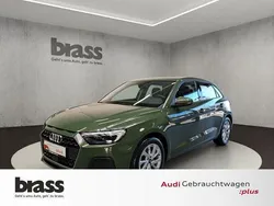 Distriktgrün metallic Gebraucht 2024 Audi A1 Sportback Advanced Kleinwagen | 22.900 € (Guter Preis)