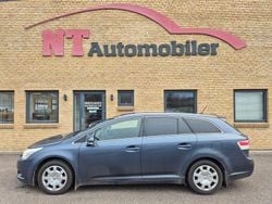Blau Gebraucht 2010 Toyota Avensis Basis Kombi | 1.500 €