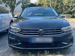Grau Gebraucht 2021 VW Passat GTE Kombi | 20.500 € (Guter Preis)