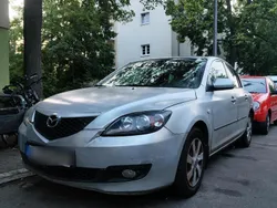 Grau Gebraucht 2006 Mazda 3 Kombi | 800 € (Guter Preis)