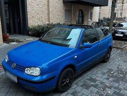 Blau Gebraucht 2000 VW Golf Cabriolet Karmann Cabrio | 3.000 €