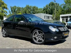 Schwarz Gebraucht 2005 Mercedes C350 AMG line Coupé | 5.990 €