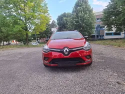 Rot Gebraucht 2017 Renault Clio GrandTour LIMITED Kombi | 5.999 € (Guter Preis)