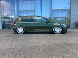 Grün Gebraucht 2009 VW Golf VI GTI Limousine | 14.000 €
