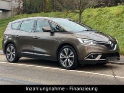 Braun Gebraucht 2017 Renault Scénic IV Intens Van / Kleinbus | 11.900 € (Etwas zu teuer)