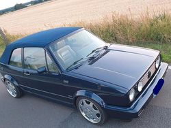 Blau Gebraucht 1991 VW Golf Cabriolet Classicline Cabrio | 19.990 €