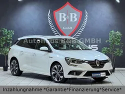 Weiß Gebraucht 2019 Renault Mégane GrandTour Bose Edition Kombi | 16.290 € (Fairer Preis)