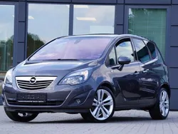 Karbongrau/technical grey Gebraucht 2011 Opel Meriva Innovation Van / Kleinbus | 7.750 € (Teuer)