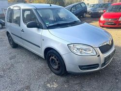 Silber Gebraucht 2009 Skoda Roomster Plus Edition Van / Kleinbus | 1.900 € (Fairer Preis)