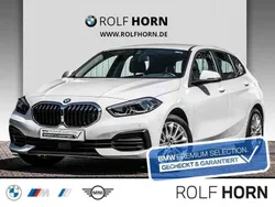 Alpinweiß uni Gebraucht 2022 BMW 118 Advantage Kleinwagen | 22.920 € (Fairer Preis)