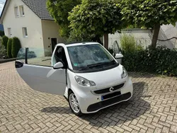 Weiß Gebraucht 2013 Smart ForTwo Coupé Cabrio | 3.900 € (Guter Preis)