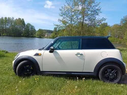 Beige Gebraucht 2010 Mini One D Kleinwagen | 4.899 € (Teuer)