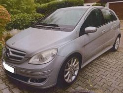 Silber Gebraucht 2006 Mercedes B200 Van / Kleinbus | 2.300 € (Fairer Preis)