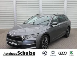Silber Gebraucht 2024 Skoda Octavia Selection Kombi | 29.890 € (Fairer Preis)