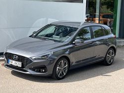Grau Gebraucht 2024 Hyundai i30 Advantage Limousine | 25.890 € (Teuer)