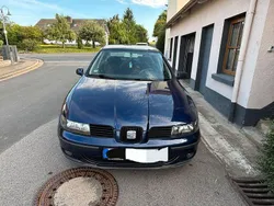 Blau Gebraucht 2001 Seat Toledo Limousine | 2.150 € (Etwas zu teuer)