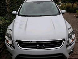 Weiß Gebraucht 2011 Ford Kuga Titanium SUV | 6.500 € (Guter Preis)