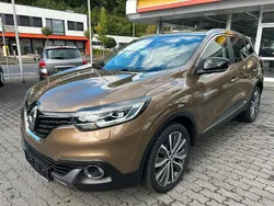 Grau Gebraucht 2016 Renault Kadjar Bose Edition SUV | 11.990 € (Fairer Preis)
