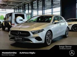 Iridiumsilber (metallic) Gebraucht 2023 Mercedes A180 Progressive Limousine | 27.450 € (Guter Preis)