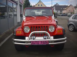 Rot Gebraucht 1999 Jeep Wrangler Rubicon SUV | 16.750 €