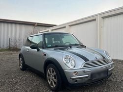 Silber Gebraucht 2002 Mini Cooper Coupé Coupé | 1.799 € (Guter Preis)