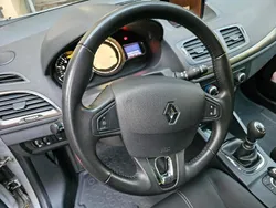 Silber Gebraucht 2014 Renault Mégane GrandTour Kombi | 5.500 € (Fairer Preis)