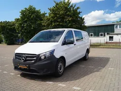 Arktikweiss Gebraucht 2019 Mercedes Vito Van / Kleinbus | 22.600 € (Etwas zu teuer)