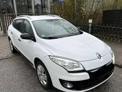 Weiß Gebraucht 2013 Renault Mégane GrandTour Kombi | 5.499 € (Fairer Preis)