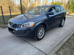 Blau Gebraucht 2010 Volvo XC60 SUV | 9.500 € (Fairer Preis)