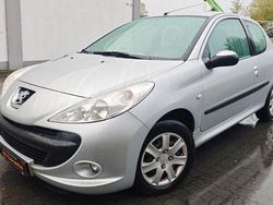Gris aluminium Gebraucht 2010 Peugeot 206+ Kleinwagen | 3.299 € (Fairer Preis)