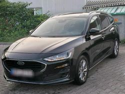 Schwarz Gebraucht 2023 Ford Focus Kombi | 17.750 € (Superpreis)