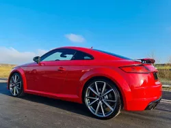 Rot Gebraucht 2017 Audi TTS Ambiente Coupé | 35.200 € (Fairer Preis)