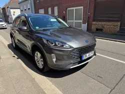 Grau Gebraucht 2022 Ford Kuga Titanium SUV | 24.900 € (Guter Preis)