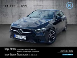 Unilack nachtschwarz Gebraucht 2024 Mercedes A180 Limousine | 28.980 € (Fairer Preis)