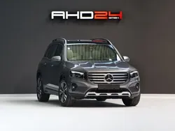 Mountaingrau met. Neu 2025 Mercedes GLB200 Progressive SUV | 47.990 € (Superpreis)
