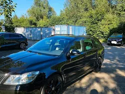Schwarz Gebraucht 2012 Skoda Octavia RS Kombi | 10.899 € (Fairer Preis)