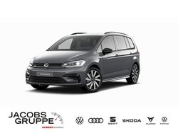 Grau Gebraucht 2024 VW Touran Style Van / Kleinbus | 36.940 € (Superpreis)
