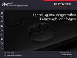 Schneeweiß Gebraucht 2023 Toyota Yaris Hybrid Comfort SUV | 23.400 € (Guter Preis)