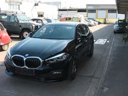 Schwarz Gebraucht 2023 BMW 118 Advantage Kleinwagen | 24.900 € (Fairer Preis)
