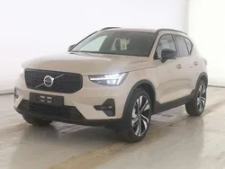 Beige Gebraucht 2024 Volvo XC40 Ultra SUV | 39.740 € (Fairer Preis)