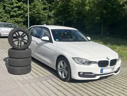 Weiß Gebraucht 2014 BMW 318 Sport Line Kombi | 10.350 € (Guter Preis)