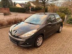 Grau Gebraucht 2009 Peugeot 206+ Kleinwagen | 1.900 € (Guter Preis)