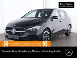 Kosmosschwarz Gebraucht 2024 Mercedes B180 Progressive Van / Kleinbus | 31.590 € (Fairer Preis)