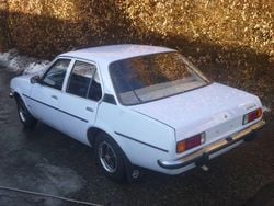 Blau Gebraucht 1977 Opel Ascona Limousine | 7.350 €