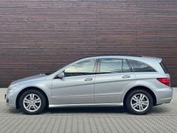 Silber Gebraucht 2007 Mercedes R500 Van / Kleinbus | 17.900 €