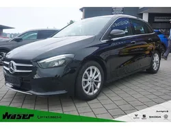 Schwarz Gebraucht 2020 Mercedes B200 Progressive Van / Kleinbus | 26.990 € (Fairer Preis)