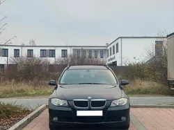 Schwarz Gebraucht 2005 BMW 320 Kombi | 3.050 € (Teuer)