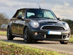 Schwarz Gebraucht 2013 Mini Cooper S Cabriolet Cabrio | 9.700 € (Etwas zu teuer)