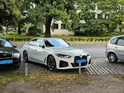 Weiß Gebraucht 2023 BMW 420 M Sport Coupé | 40.950 € (Fairer Preis)