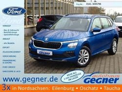 Modra race/race blue Gebraucht 2024 Skoda Kamiq Selection SUV | 23.840 € (Guter Preis)